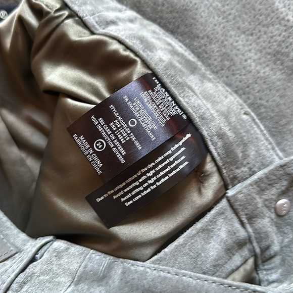 BNWT Blank NYC green (Hunter) suede maxi skirt.  Size 24. - Picture 9 of 10